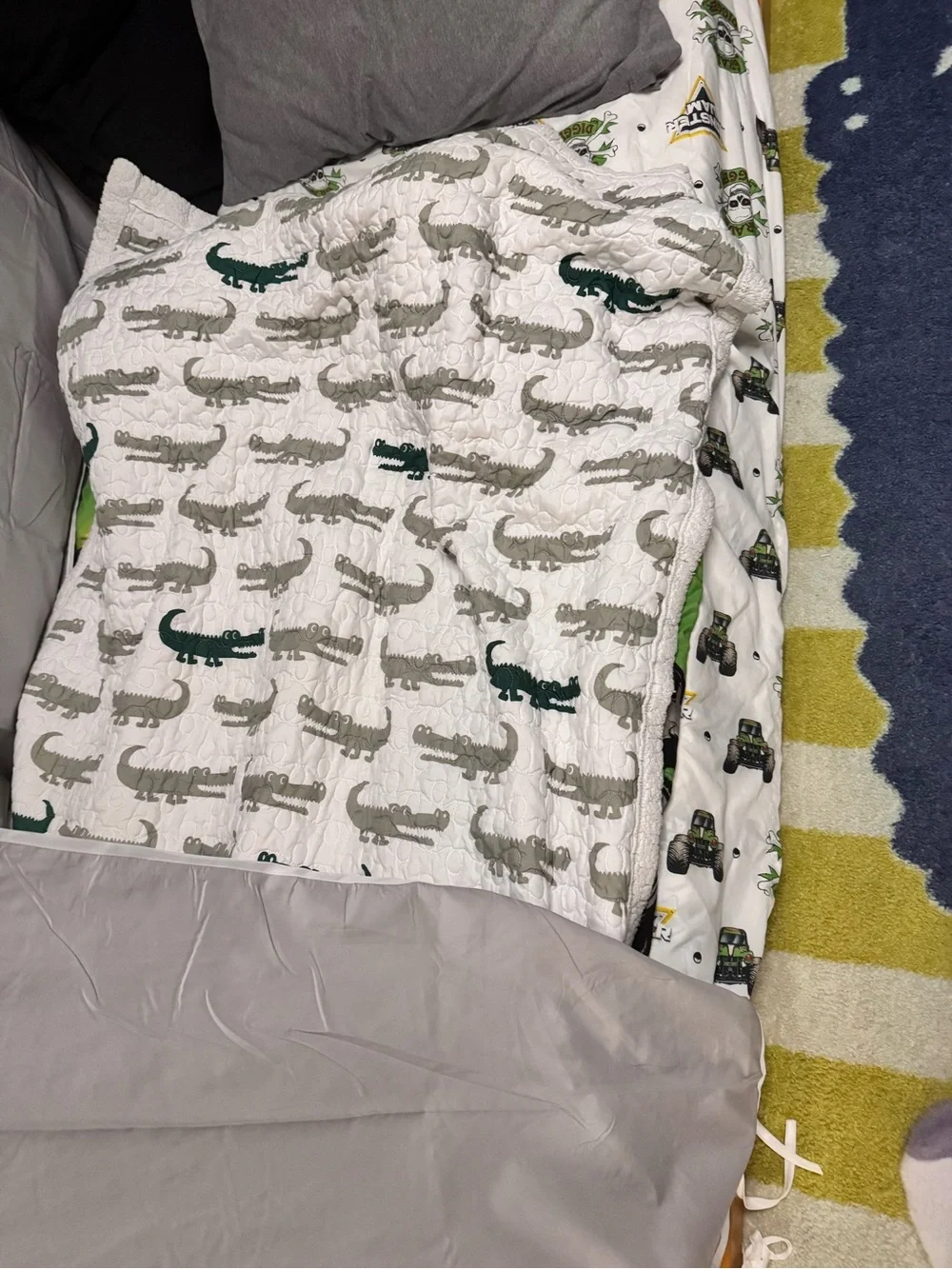 Target Grey Crocodile Print Blanket and 2 Storage Ottoman with Green Accents